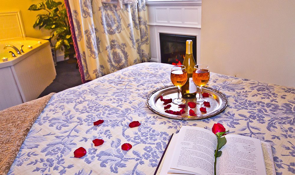 Lodging 18 Wilmington Room 4